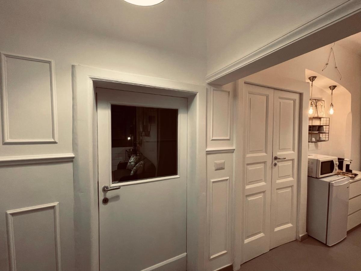 타란토 Palazzo Berardi B&B 외부 사진