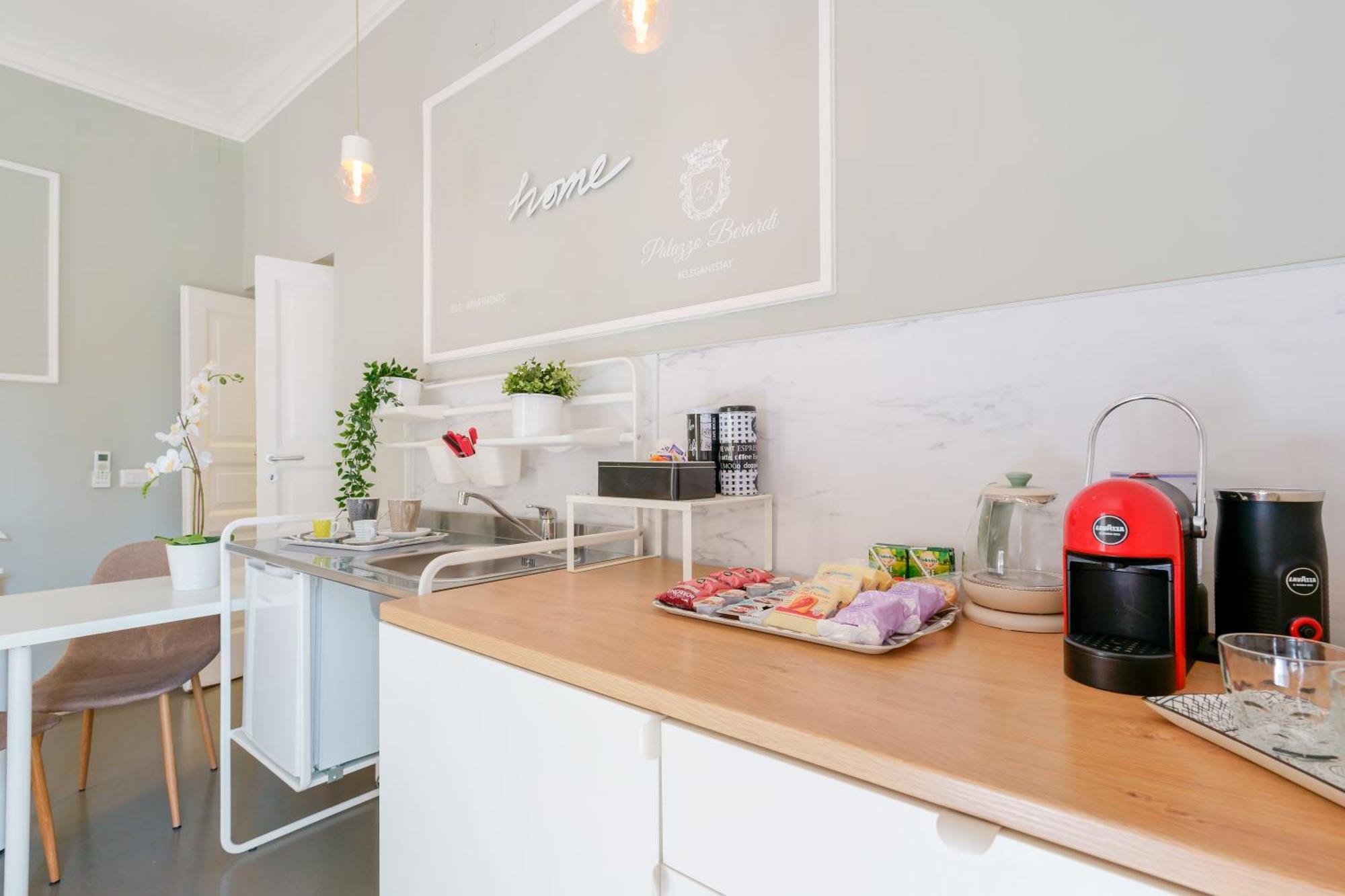 타란토 Palazzo Berardi B&B 외부 사진